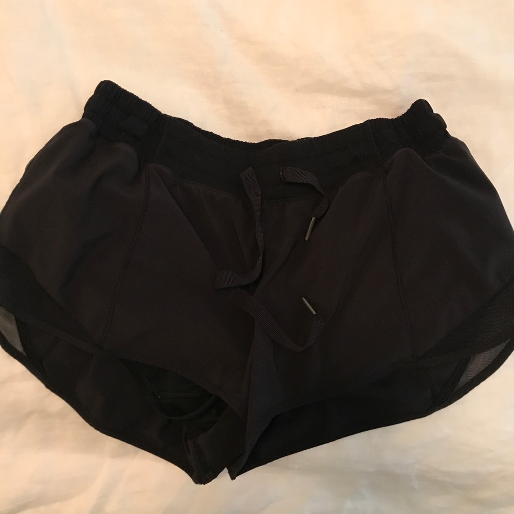 Lululemon hotty hot shorts
